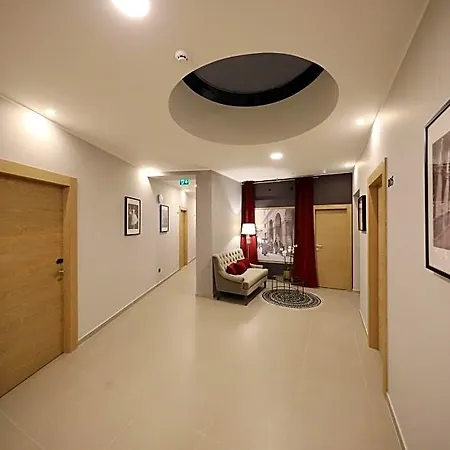 Teatro Verdi מלון זאדאר